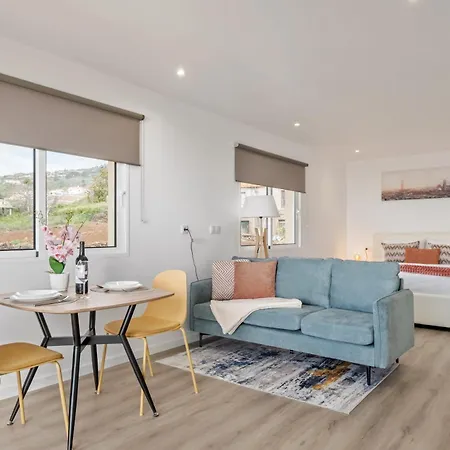 Casa Avo Ladeira 2 Апартаменты *